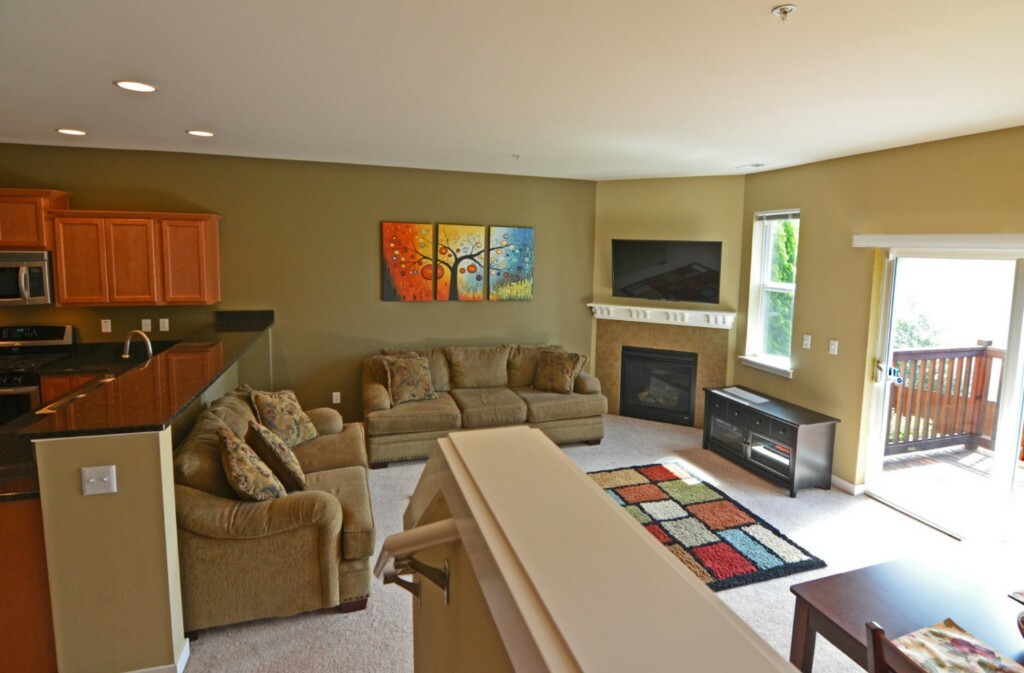 Property Photo: 4118 148th St SW D4 WA 98087