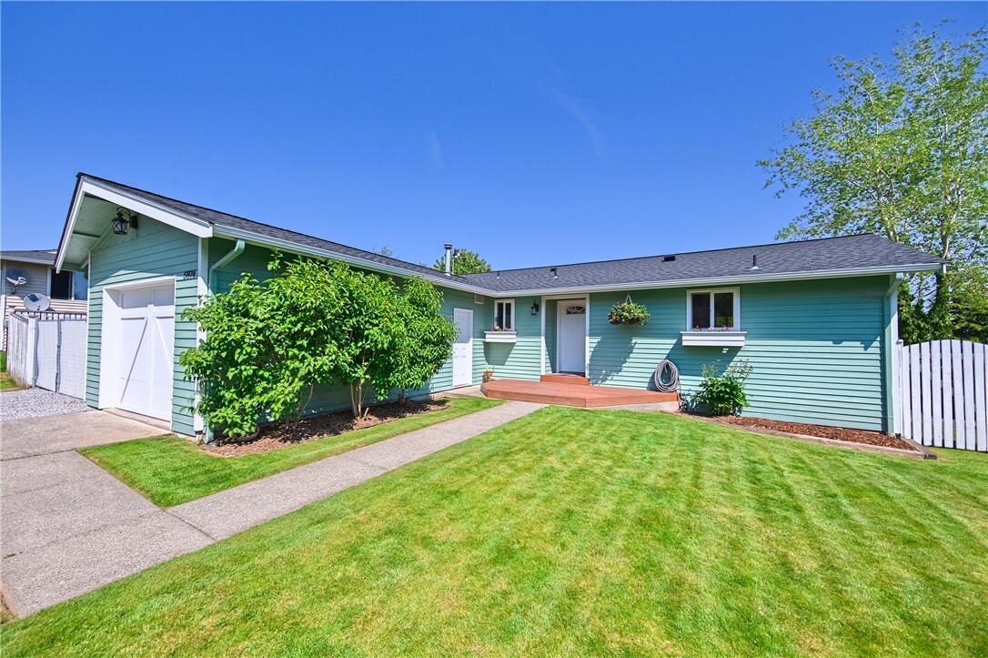 Property Photo:  5874 Shannon Ave  WA 98248 