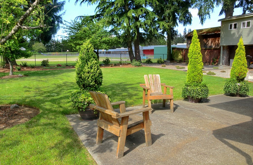 Property Photo:  2117 201st Place SW  WA 98036 