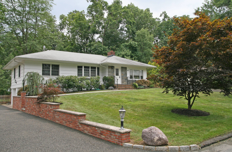 Property Photo:  47 Rose Ter  NJ 07928 