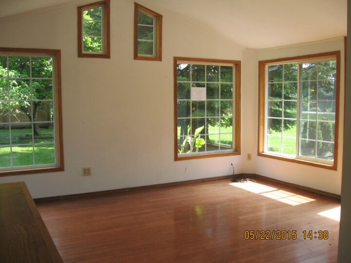 Property Photo:  911 Gainsborough  WA 98239 