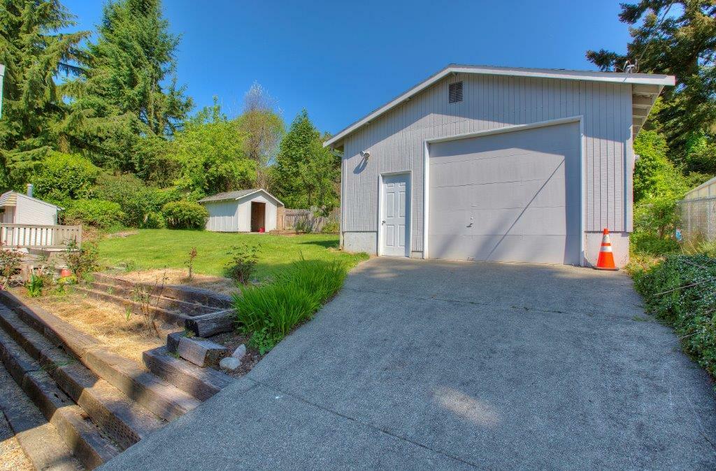 Property Photo:  4316 S 261st St  WA 98032 