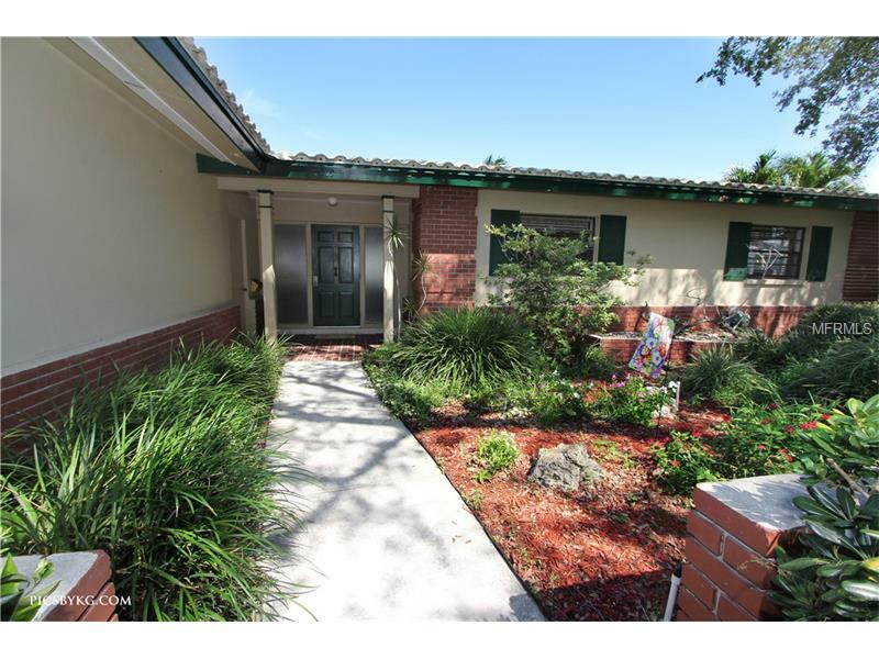 Property Photo: 3969 13th Way NE FL 33703