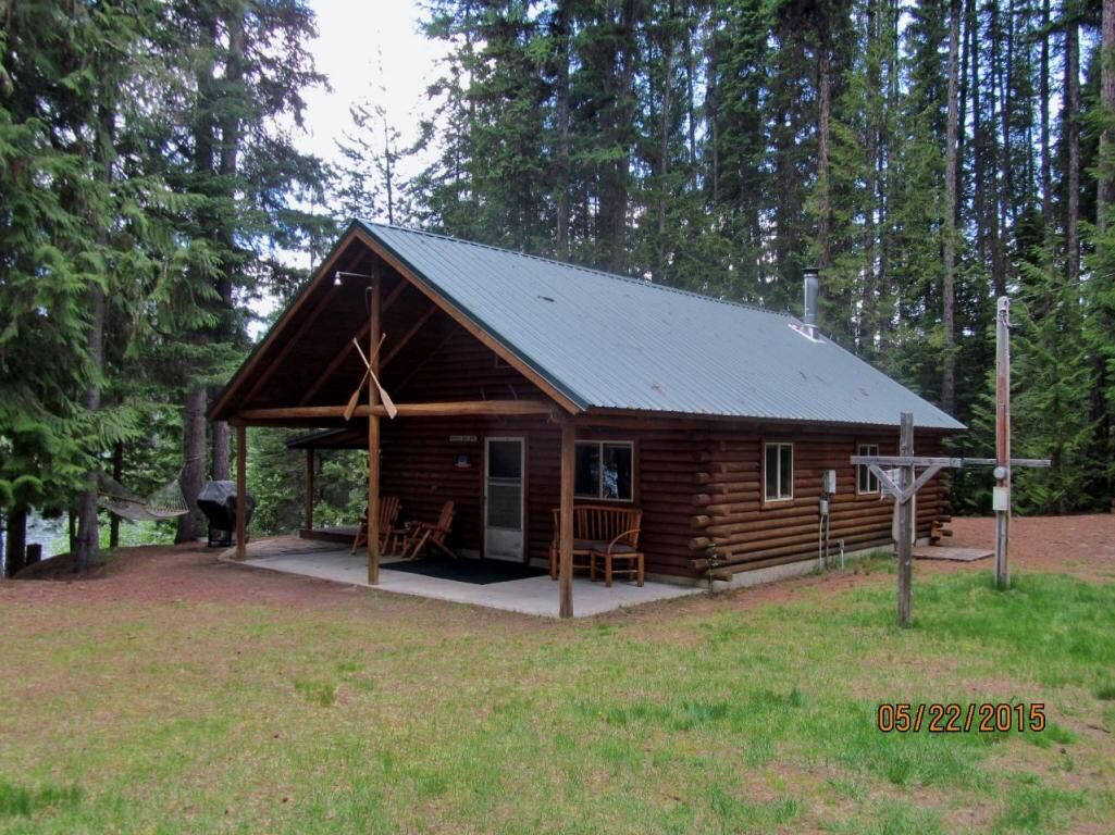 Property Photo:  2668-F Hwy 20 E  WA 99114 