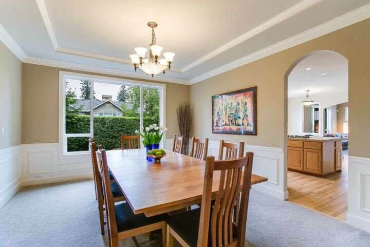 Property Photo:  433 210th Place SE  WA 98074 