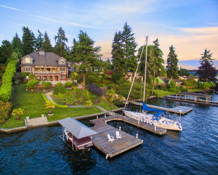 5 Enatai Dr  Bellevue WA 98004 photo