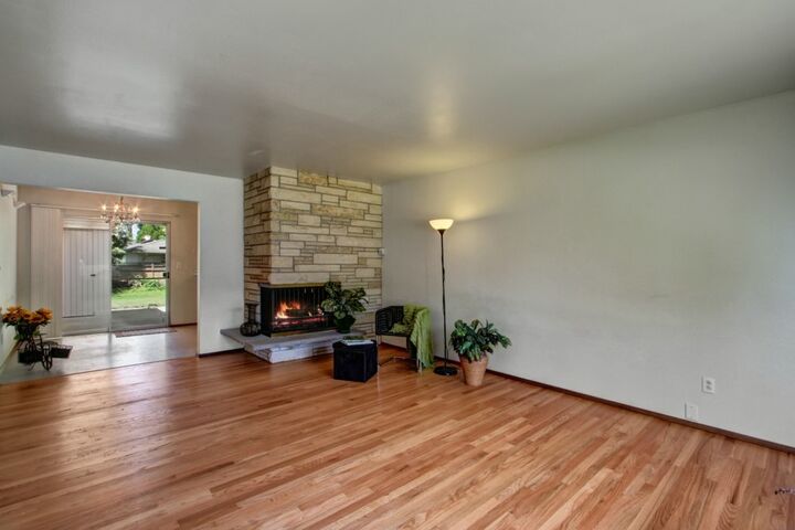 Property Photo:  11657 18th Ave SW  WA 98146 