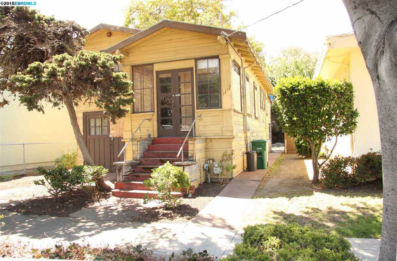 Property Photo:  1312 Blake St  CA 94702 