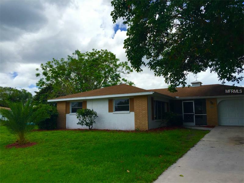 Property Photo: 344 Redwood Road FL 34293