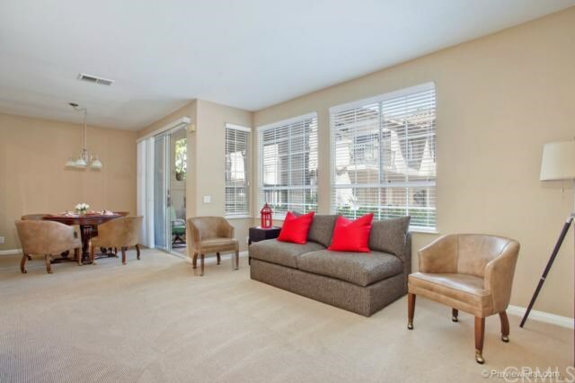 Property Photo:  2 Highpark Place  CA 92656 