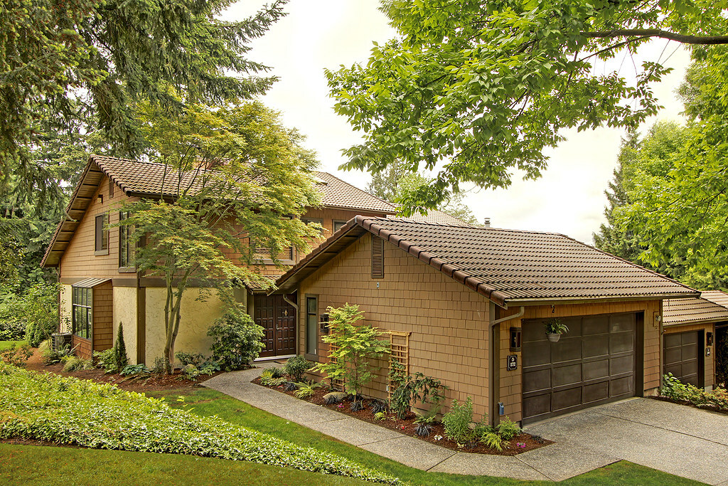 11712 Stendall Dr N  Seattle WA 98133 photo