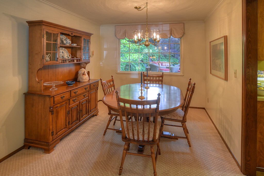Property Photo: 15003 NE 10th Place WA 98007