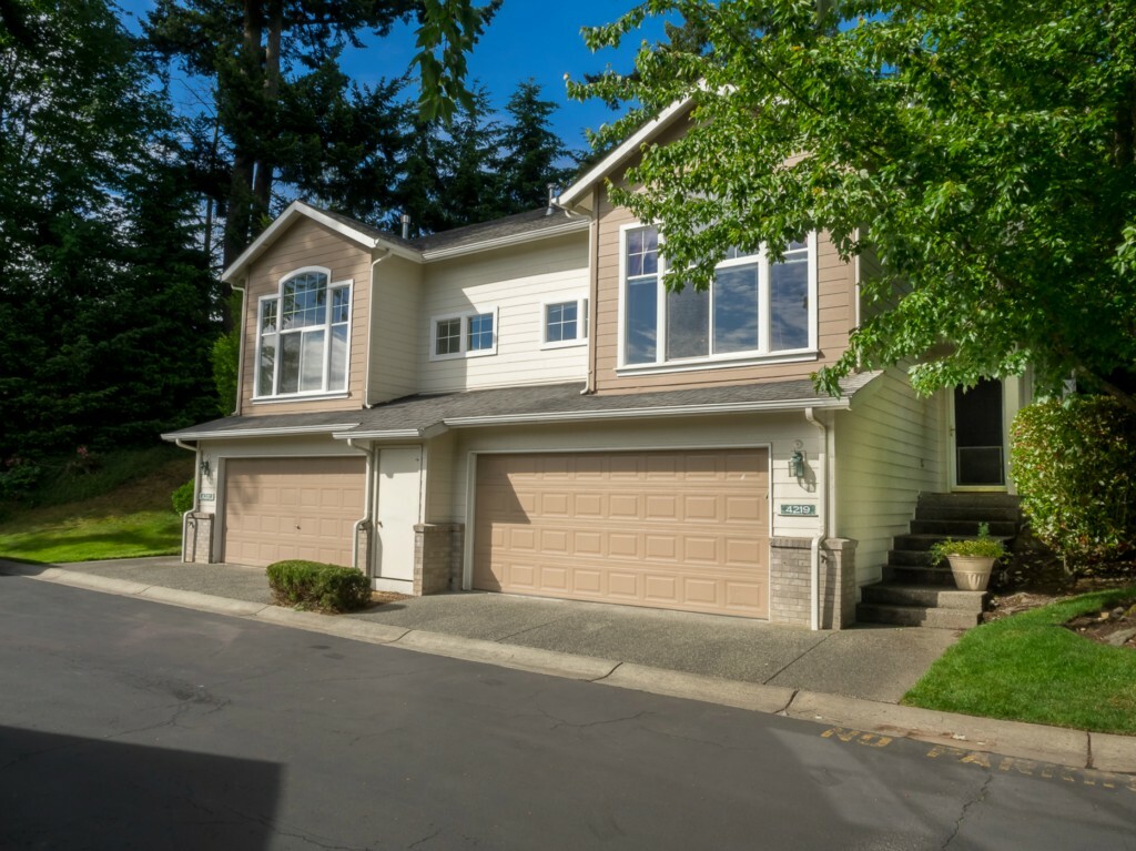 Property Photo:  4219 Granite Dr  WA 98037 