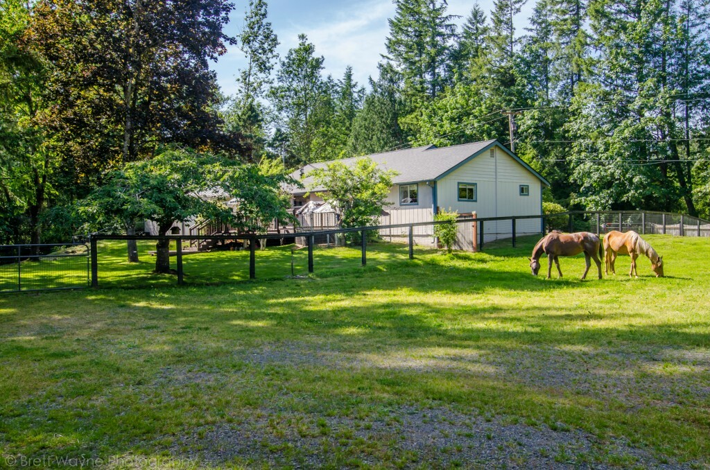 30605 SE 392nd St  Enumclaw WA 98022 photo