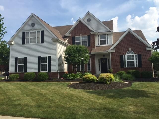 Property Photo: 3021 Landen Farm E Road OH 43026