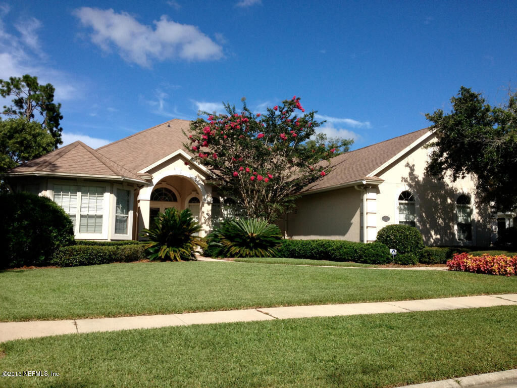 Property Photo: 7967 Monterey Bay Drive FL 32256