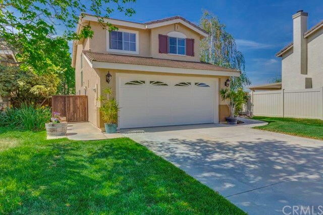 Property Photo: 17291 Regency Circle CA 92503