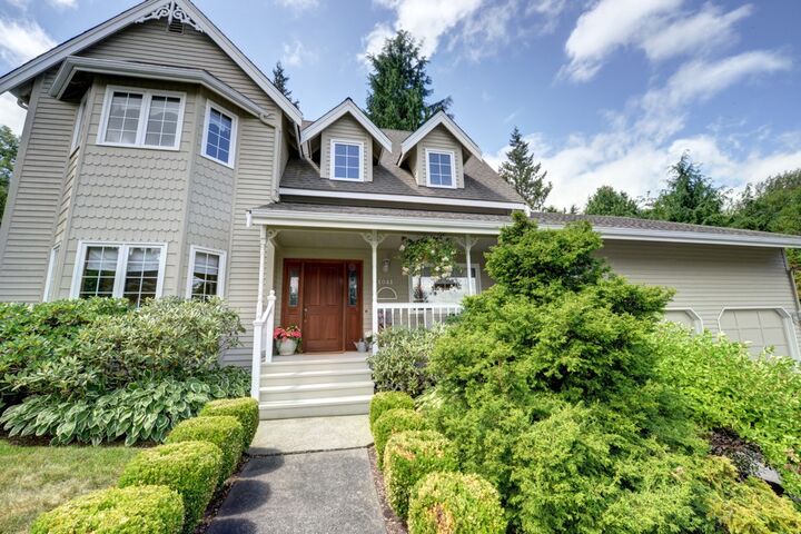 Property Photo: 1011 Nez Perce Dr WA 98273