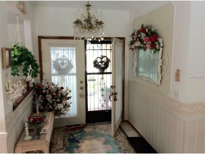 Property Photo:  226 Allens Ridge Drive E  FL 34683 