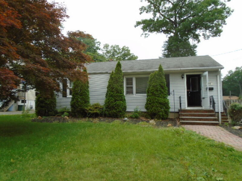 Property Photo: 195 Longport Rd NJ 07054