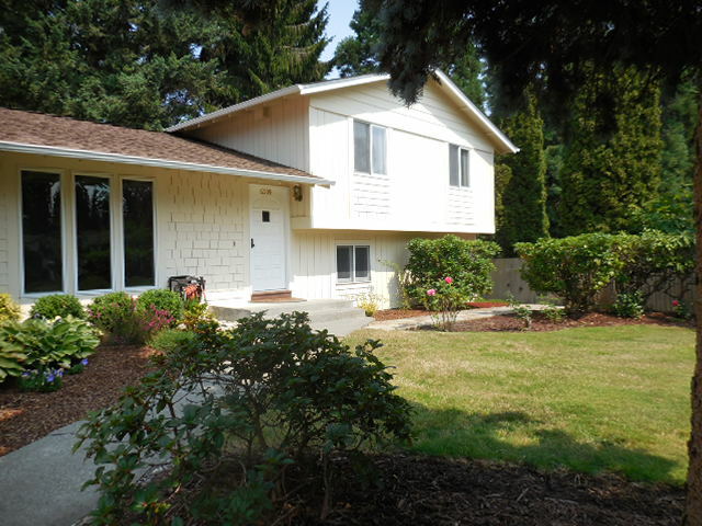 Property Photo:  6209 183rd Place SW  WA 98037 