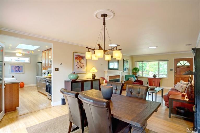 Property Photo:  215 El Prado Avenue  CA 94903 
