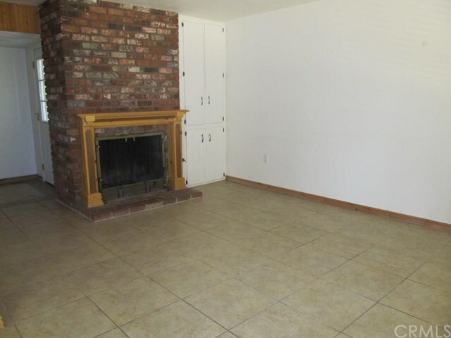 Property Photo:  10068 Glenbrook Street  CA 92503 