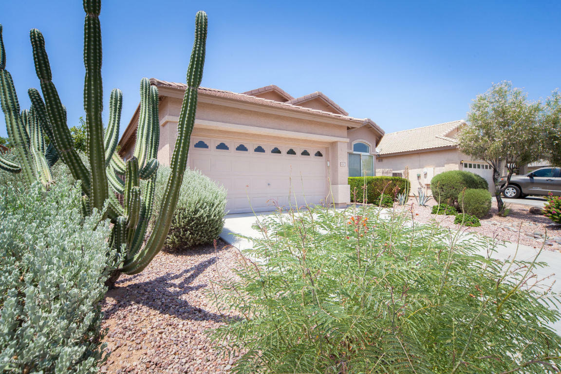 Property Photo:  12422 W Jefferson Street  AZ 85323 