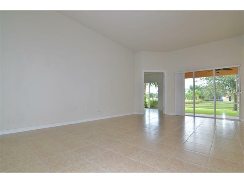 Property Photo:  11934 Lazio  Ln  FL 32827 