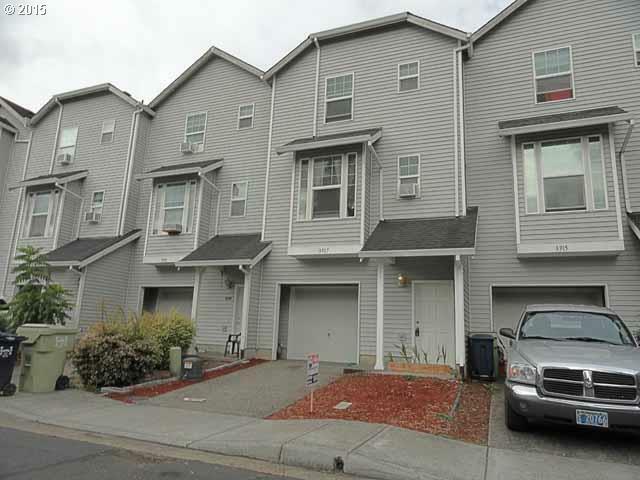 Property Photo:  3917 SW 182nd Pl  OR 97078 