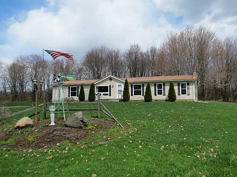 Property Photo: 4492 US Hwy 6 PA 16424