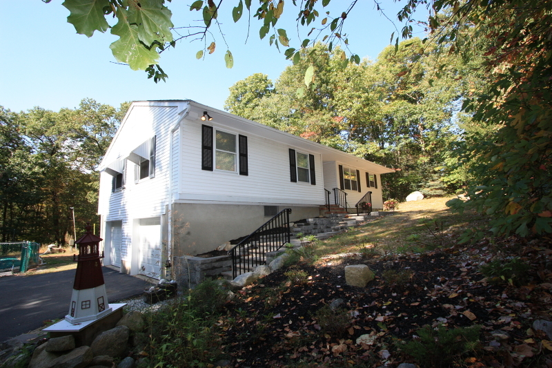 Property Photo: 33 Waterloo Rd NJ 07828