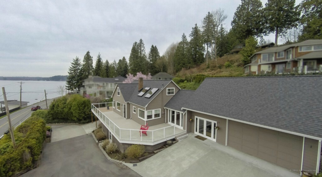 Property Photo:  31 S Lake Stevens Rd  WA 98258 