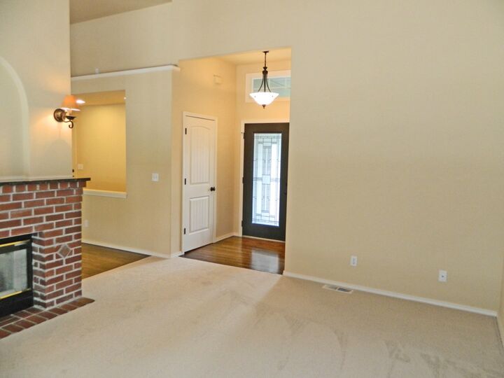 Property Photo:  7004  Osprey Circle  WA 98312 