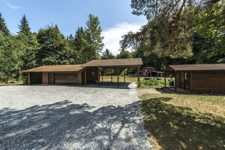 Property Photo: 28215 15th Ave NE WA 98223