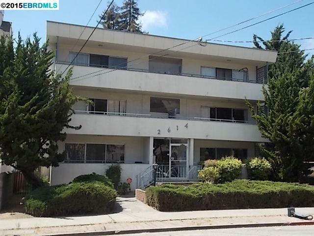 Property Photo: 2614 Warring St 11 CA 94704-34