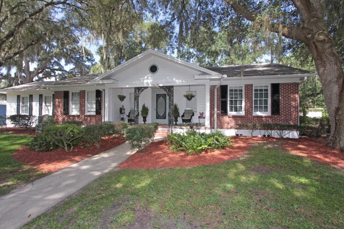Property Photo:  424 S 19th Street  FL 32177 