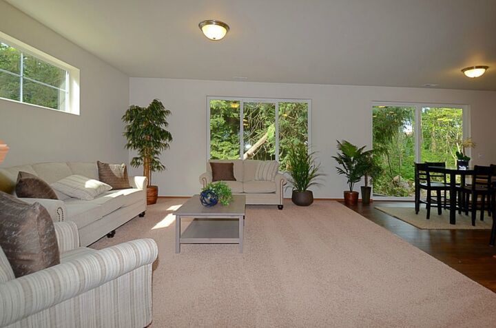 Property Photo: 909 137th Place SW WA 98204