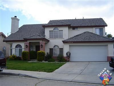 Property Photo: 37946 E Vintage Court CA 93550