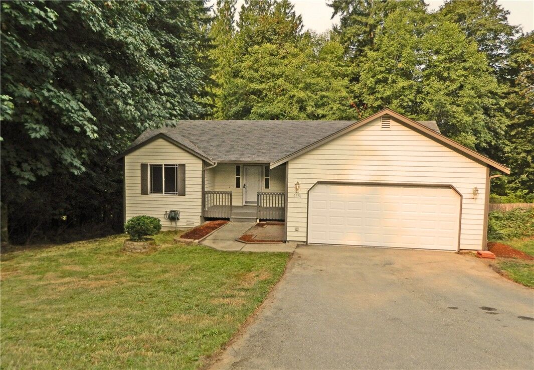 Property Photo:  9381  Mayheu Lane NE  WA 98311 