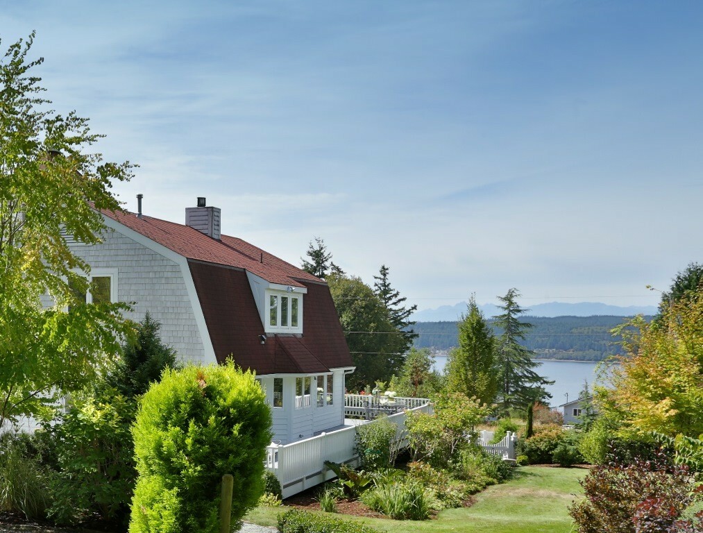 Property Photo:  3563 Holmes View Dr  WA 98260 