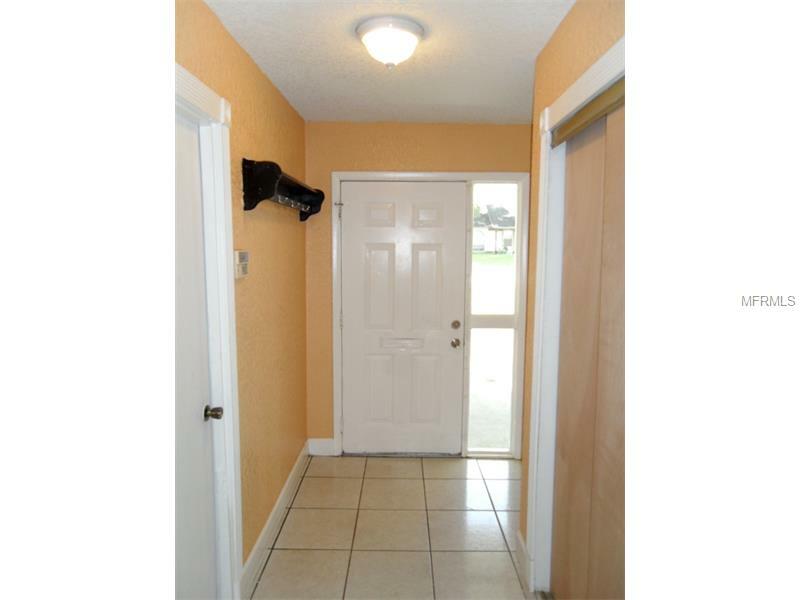 Property Photo: 7753 Covedale Drive FL 32818