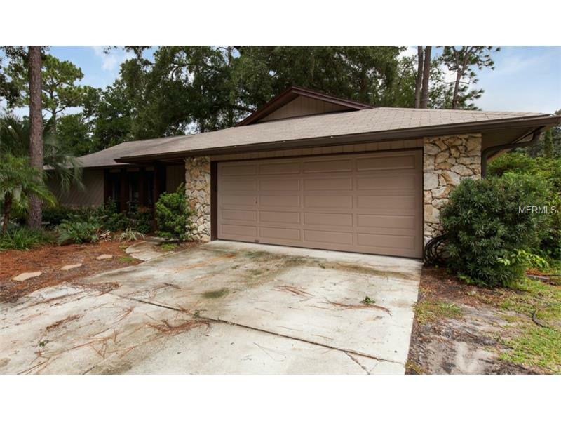 Property Photo:  211 Stevenage Drive  FL 32779 