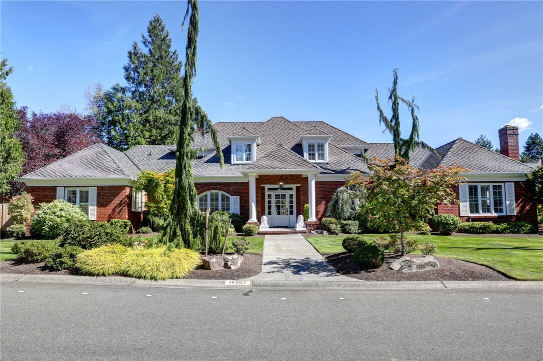 Property Photo: 14907 19th Ave SE WA 98012