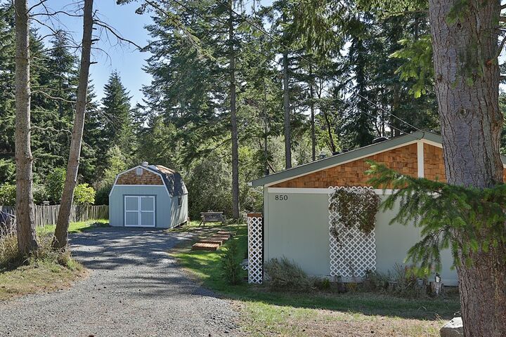 Property Photo: 850 Spring St WA 98253