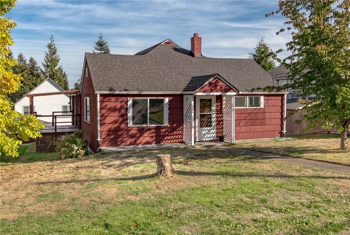 Property Photo:  1315 S Madison St  WA 98405 