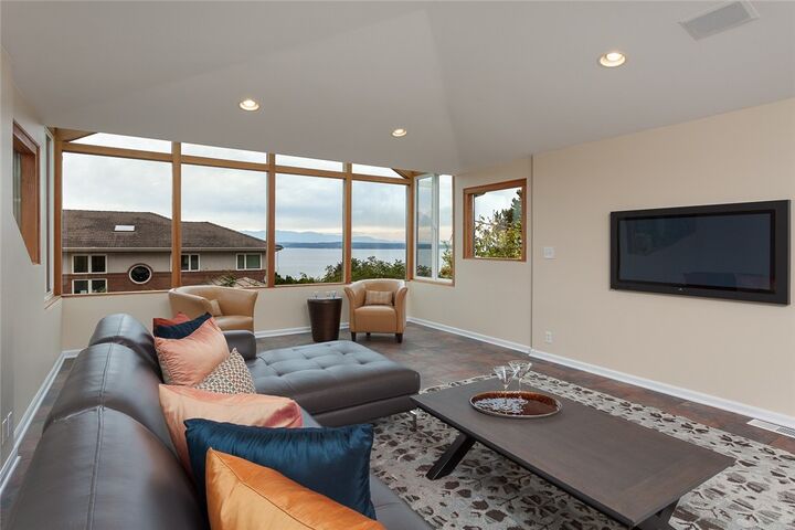 Property Photo: 1222 NW 122nd Street WA 98177
