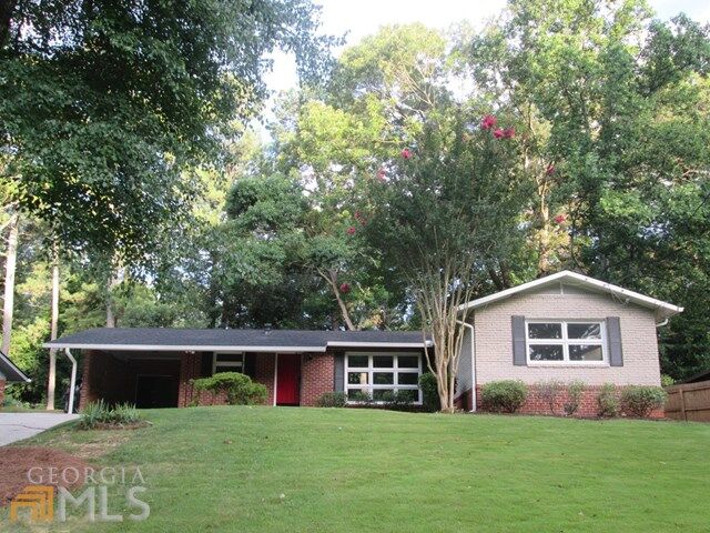 Property Photo: 3832 Longview Dr GA 30341