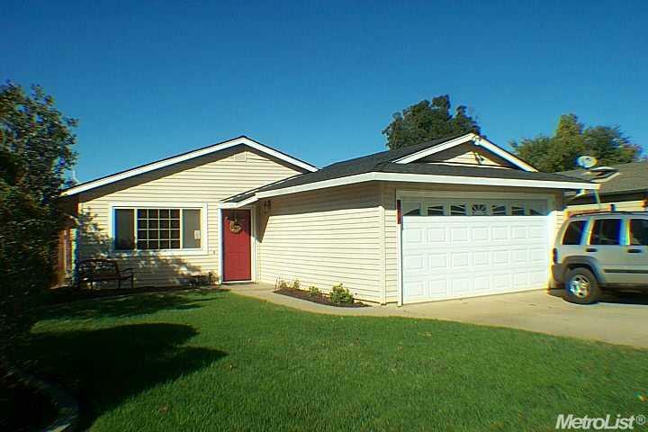 Property Photo: 606 Q Street CA 95648