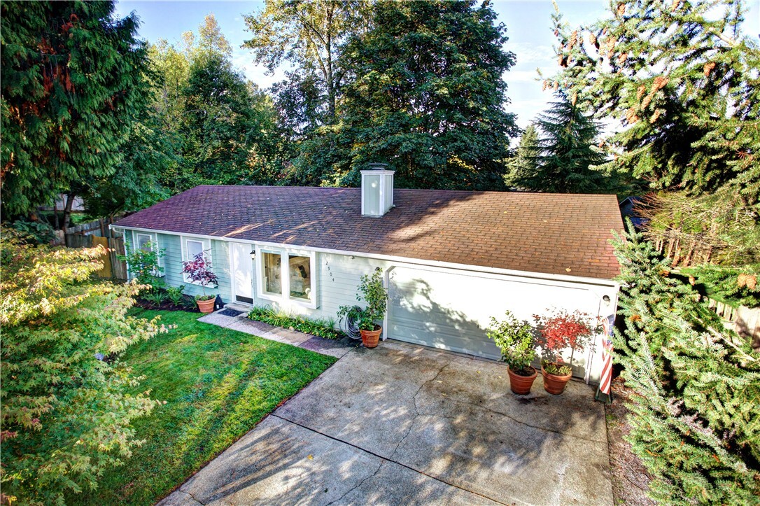 Property Photo: 2904 14th St SE WA 98374